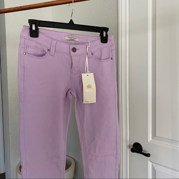 Lavender Skinny Jeans - Picture 4 of 8